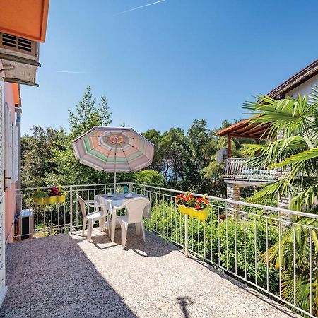 Amazing Apartment In Rovinj With Wifi Ngoại thất bức ảnh