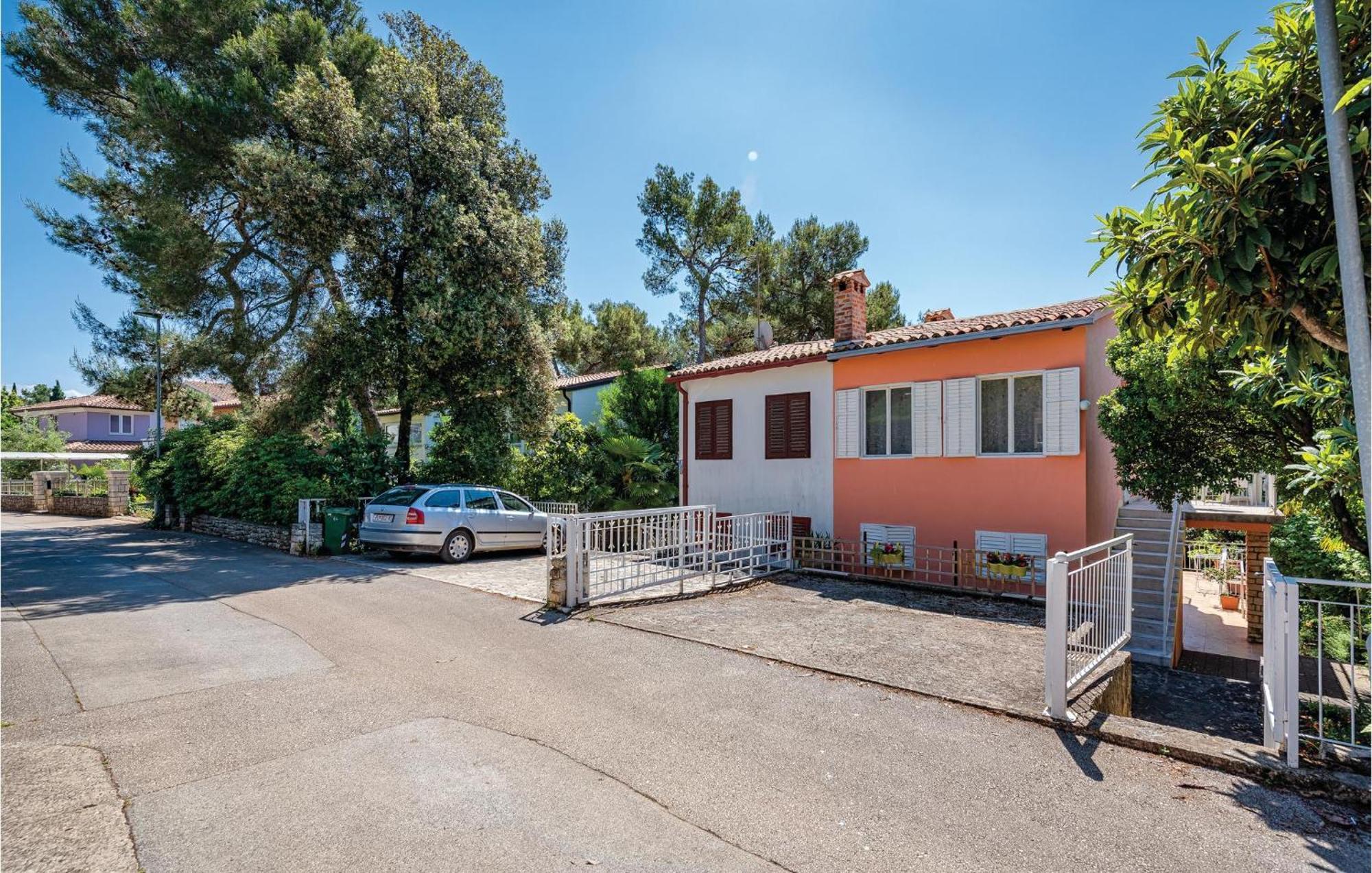 Amazing Apartment In Rovinj With Wifi Ngoại thất bức ảnh