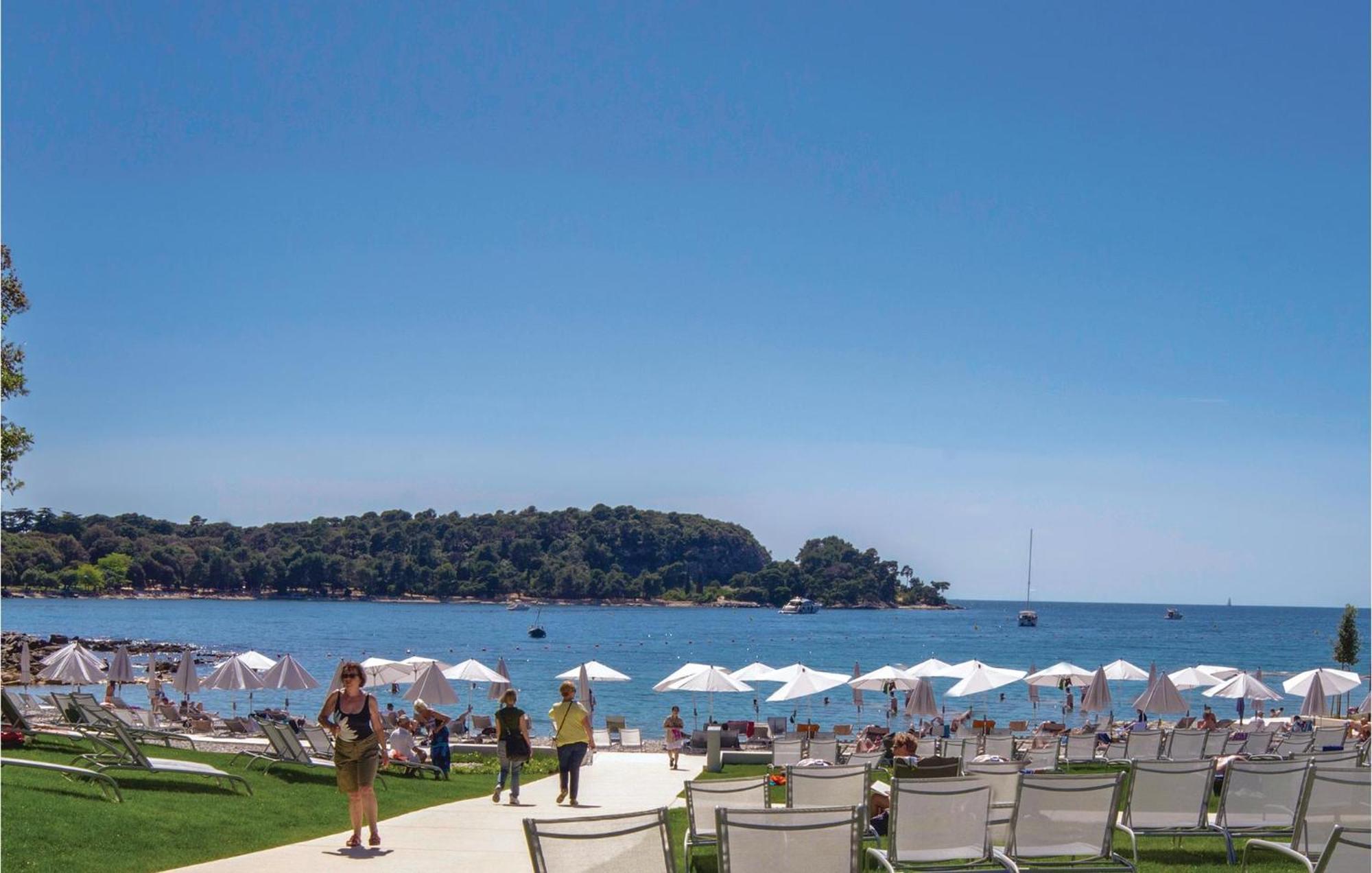 Amazing Apartment In Rovinj With Wifi Ngoại thất bức ảnh