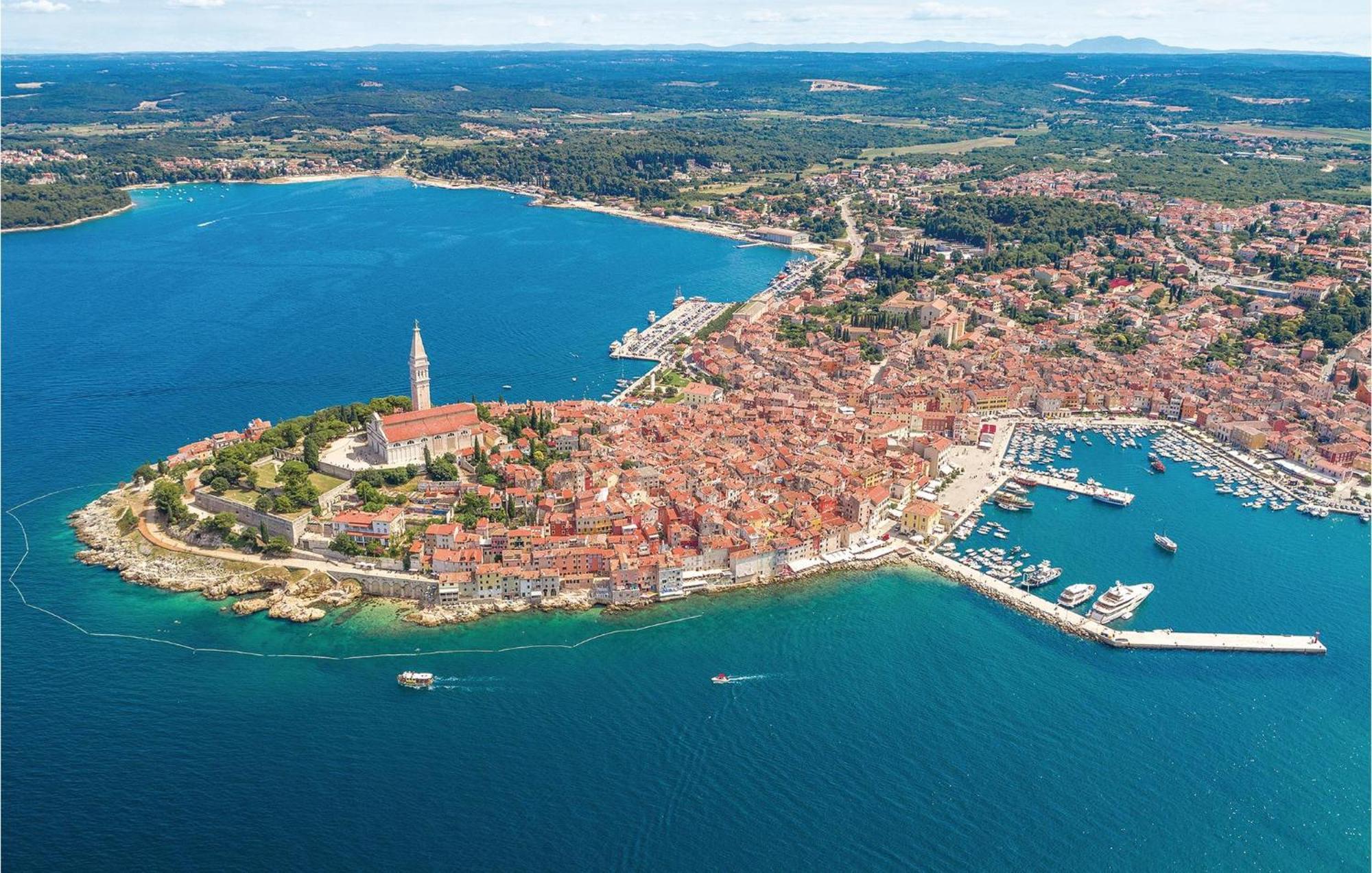 Amazing Apartment In Rovinj With Wifi Ngoại thất bức ảnh