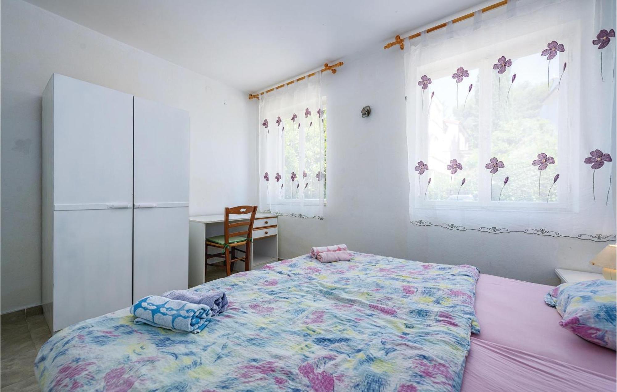 Amazing Apartment In Rovinj With Wifi Ngoại thất bức ảnh